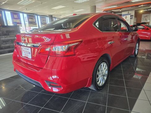 Used 2018 Nissan Sentra SV image 4