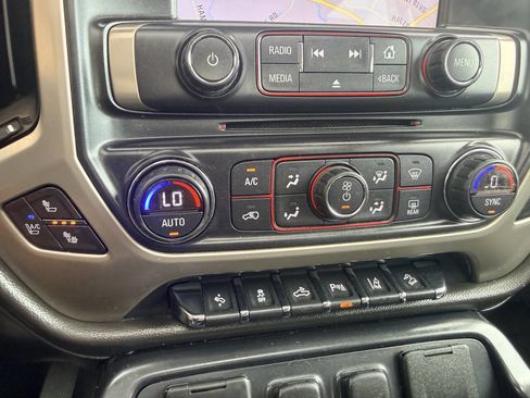 Used 2015 GMC Sierra 1500 Denali w/ Driver Alert Package AWD/4WD image 23