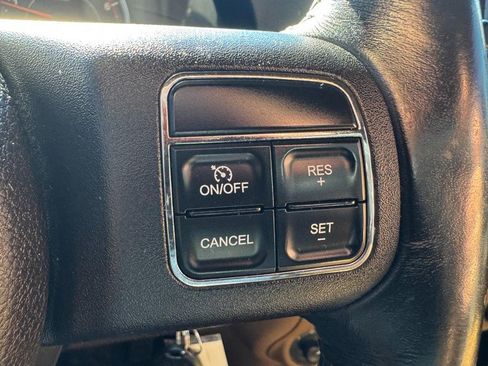 Used 2011 Jeep Wrangler Unlimited Sahara w/ Dual Top Group AWD/4WD image 14