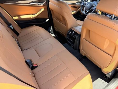Certified 2023 BMW 530i RWD image 16