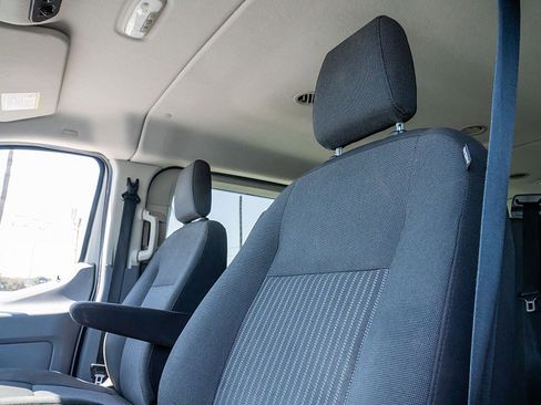 Used 2018 Ford Transit 350 XLT image 23