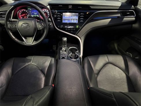 Used 2018 Toyota Camry XSE image 20
