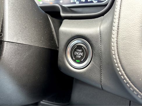 Used 2023 Chevrolet Tahoe LT image 6