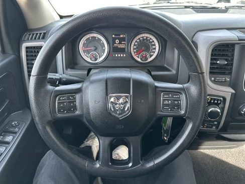 Used 2017 RAM 1500 Express image 23