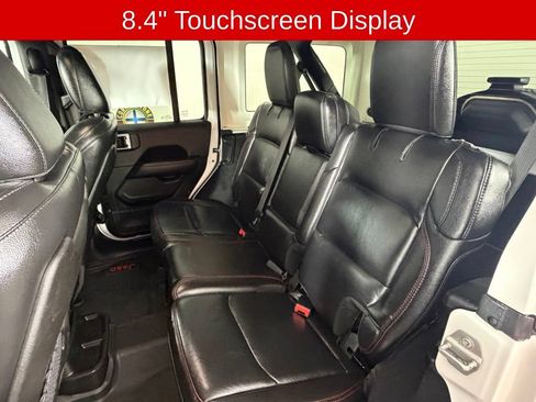 Used 2019 Jeep Wrangler Unlimited Rubicon AWD/4WD image 16
