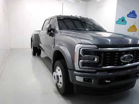 Used 2023 Ford F450 Platinum w/ FX4 Off-Road Package AWD/4WD image 66