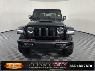 New 2025 Jeep Gladiator Mojave video 2