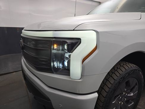 Used 2023 Ford F150 Lightning Lariat image 14