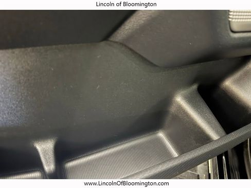 Used 2025 Ford F150 Lariat AWD/4WD image 44