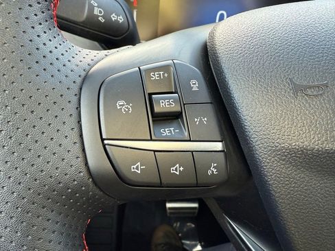 Used 2023 Ford Escape ST-Line w/ Tech Pack #1 image 16