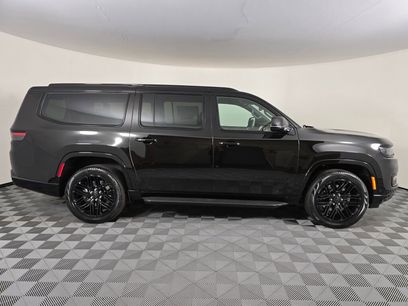 New 2025 Jeep Wagoneer L Series II w/ HD Trailer Tow Package w/25F