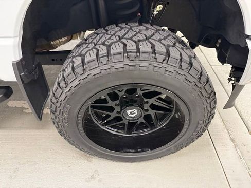 Used 2023 Ford F250 XLT w/ FX4 Off-Road Package image 5