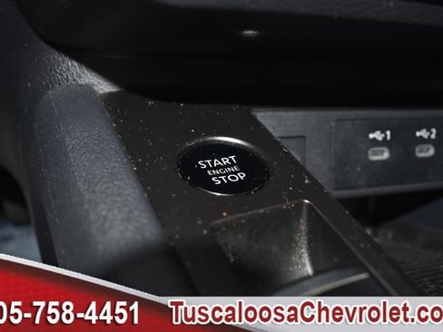Used 2025 Nissan Kicks SV w/ Interior Electronics Package FWD image 34