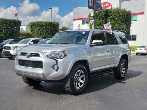 Used 2022 Toyota 4Runner TRD Off-Road Premium image 6