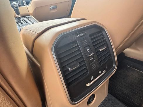 Used 2017 Porsche Macan AWD/4WD image 11