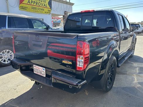 Used 2020 Nissan Frontier SV w/ Midnight Edition Floor Mats image 31