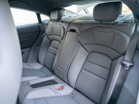 Certified 2026 Porsche Taycan AWD/4WD image 22