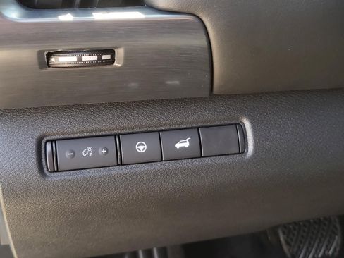 New 2026 Nissan Pathfinder SL FWD image 20