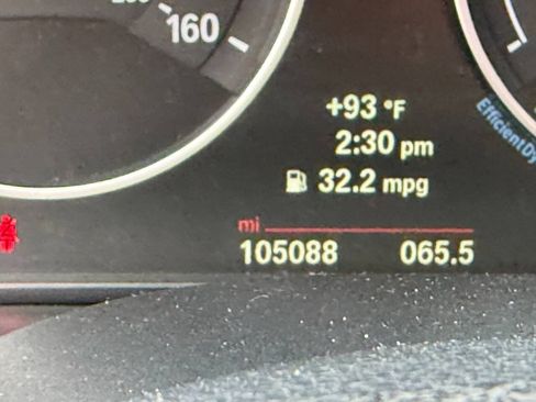 Used 2014 BMW 328d xDrive Sedan w/ Driver Assistance Package AWD/4WD image 28