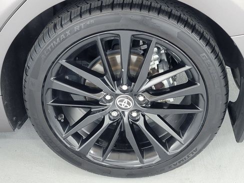 Used 2023 Toyota Camry XSE FWD image 11