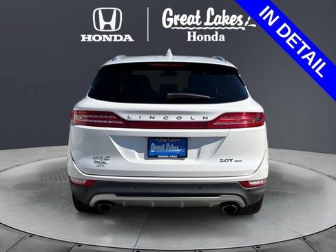Used 2017 Lincoln MKC Reserve w/ Lincoln MKC Climate Package AWD/4WD image 5