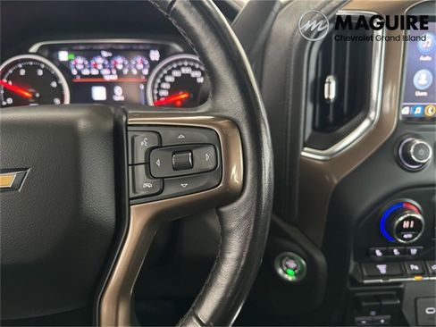 Used 2022 Chevrolet Silverado 2500 High Country image 8