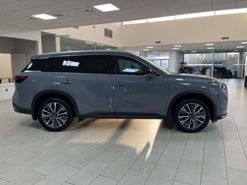 New 2027 INFINITI QX60 Luxe w/ Cargo Package FWD image 2