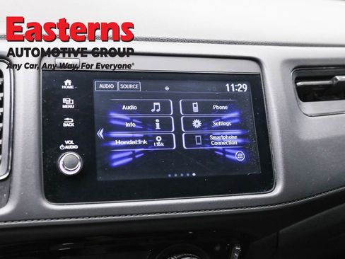 Used 2021 Honda HR-V Sport image 18