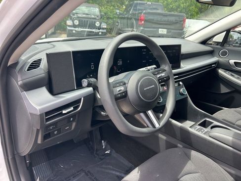 Used 2024 Hyundai Sonata SEL FWD image 10