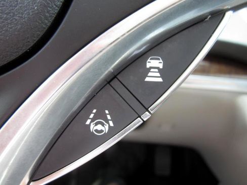 Used 2017 Acura MDX w/ Technology & Entertainment image 38