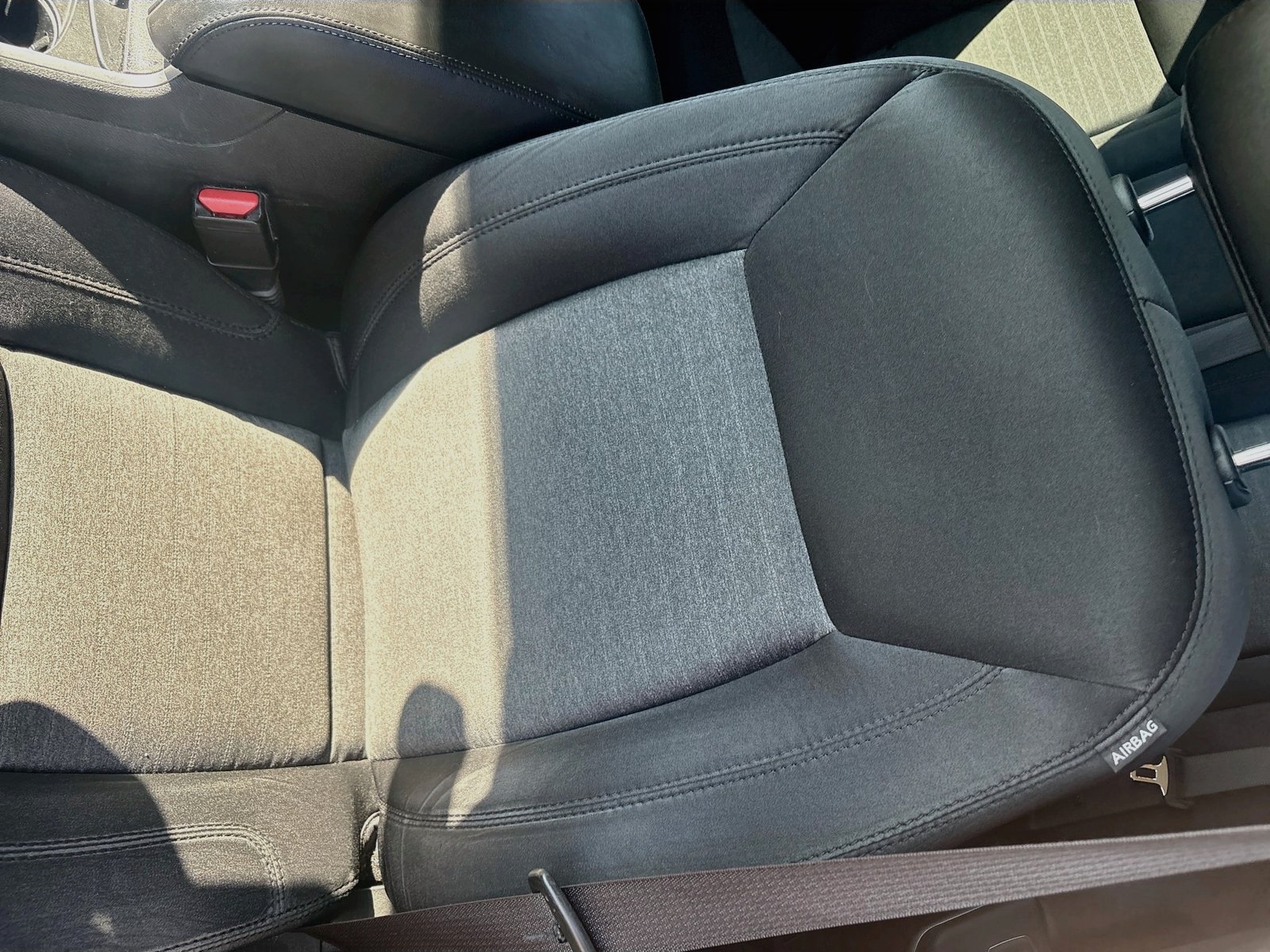 Used 2019 Chrysler 300 Touring w/ Chrome Appearance Package RWD image 18