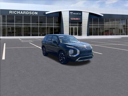 Used 2023 Mitsubishi Outlander SE Black Edition image 7