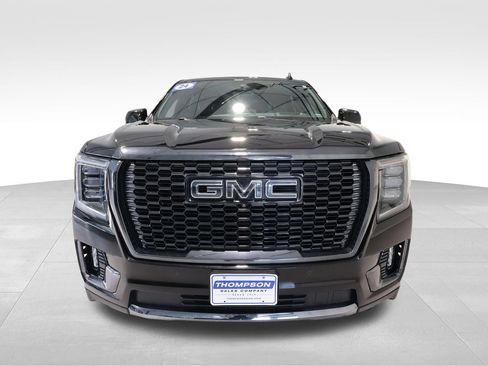 Used 2024 GMC Yukon XL Denali Ultimate AWD/4WD image 7