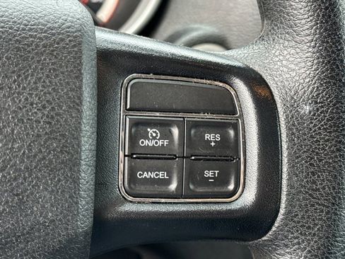 Used 2018 Dodge Journey SE w/ Blacktop Package image 21