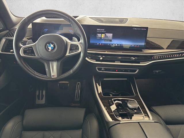 Used 2024 BMW X5 xDrive40i w/ M Sport Package AWD/4WD image 11