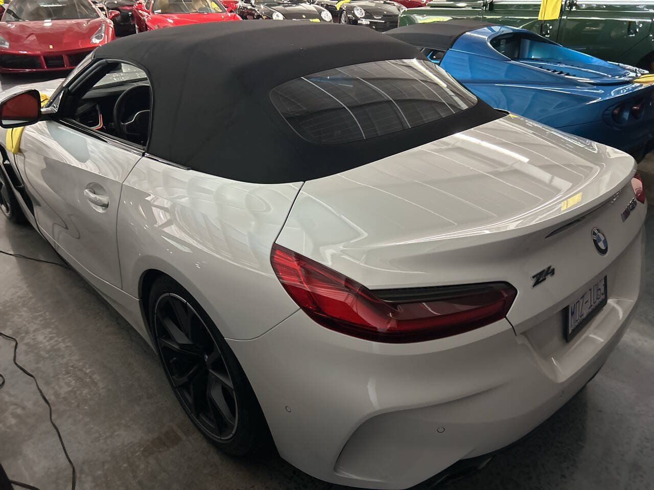 Used 2025 BMW Z4 M40i w/ Edition RWD image 8