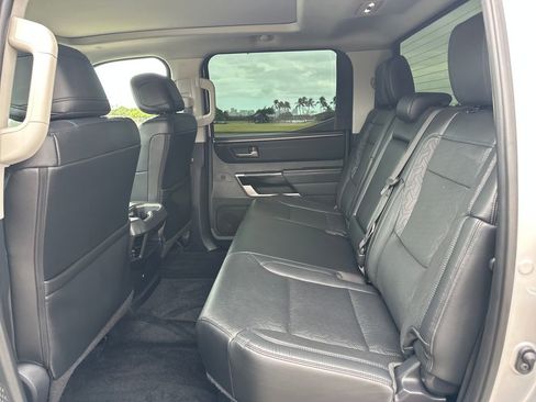 Used 2024 Toyota Tundra Limited AWD/4WD image 21