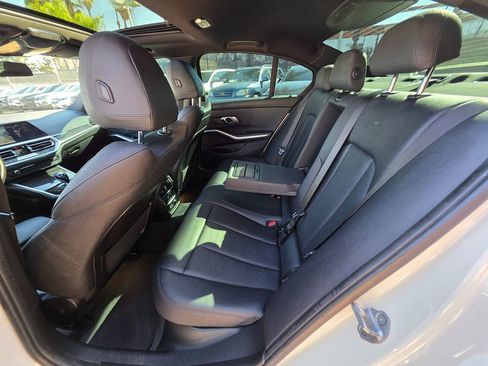 Used 2020 BMW 330i Sedan w/ Convenience Package image 23