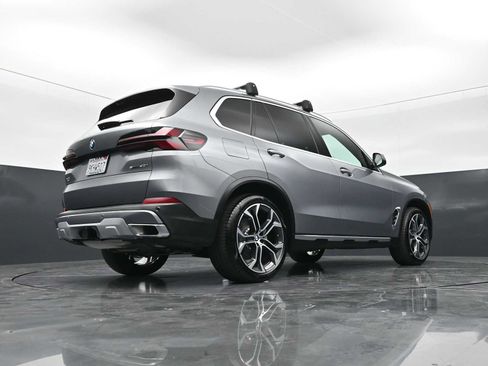 Certified 2024 BMW X5 sDrive40i w/ Parking Assistance Package RWD image 29