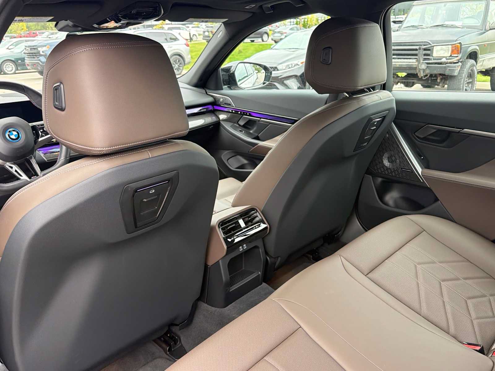 Used 2024 BMW i5 M60 w/ Premium Package AWD/4WD image 19