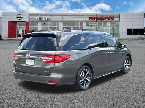 Used 2018 Honda Odyssey Elite image 7