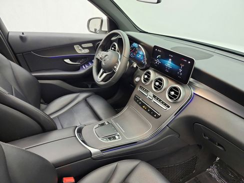 Used 2020 Mercedes-Benz GLC 350e 4MATIC image 18