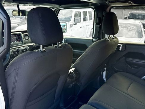 Used 2023 Jeep Wrangler Unlimited w/ Convenience Group image 28