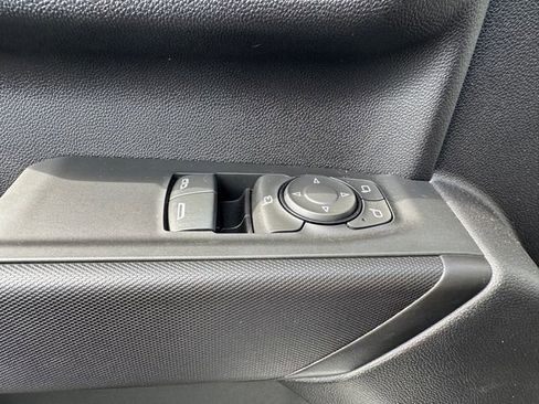 New 2025 GMC Sierra 2500 Pro w/ Convenience Package image 19