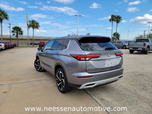 Used 2024 Mitsubishi Outlander Ralliart image 5