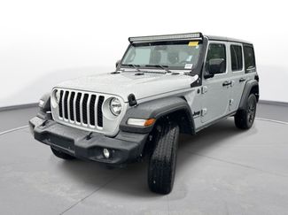Used 2024 Jeep Wrangler Unlimited Sport AWD/4WD video 2