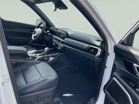 Used 2024 Kia Telluride EX X-Line AWD/4WD image 24