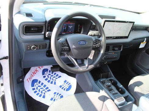 New 2025 Ford Maverick XL FWD image 19