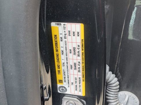 Used 2025 Tesla Model Y Long Range RWD image 15