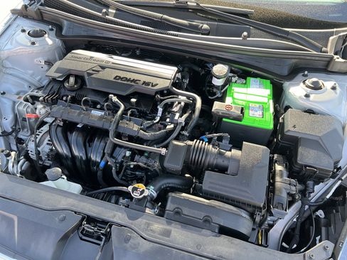 Used 2023 Hyundai Elantra SEL image 22